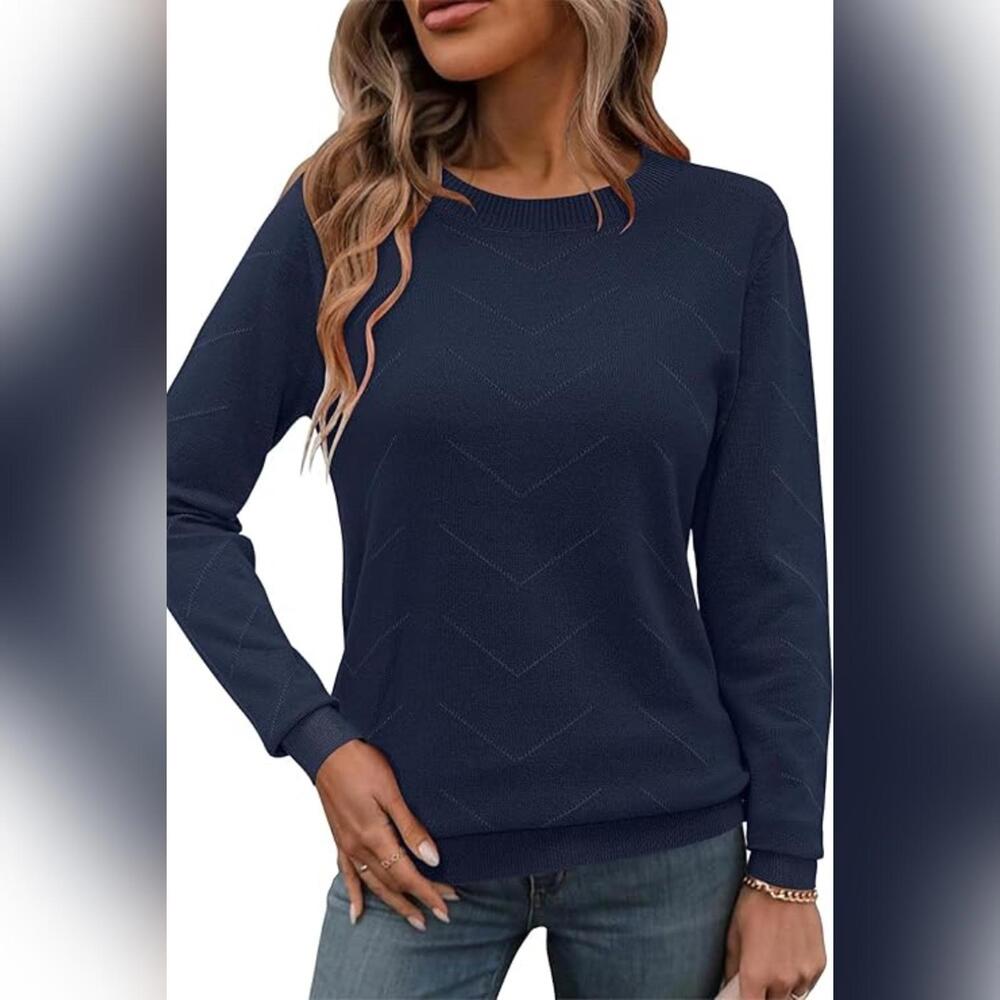 NWT Newshows Long Sleeve Dressy Crew Knit Pullover Sweater, Medium